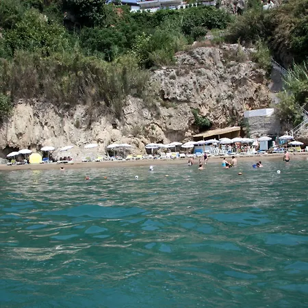 Lara 3* Antalya