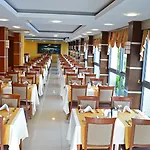 Hotel Lara